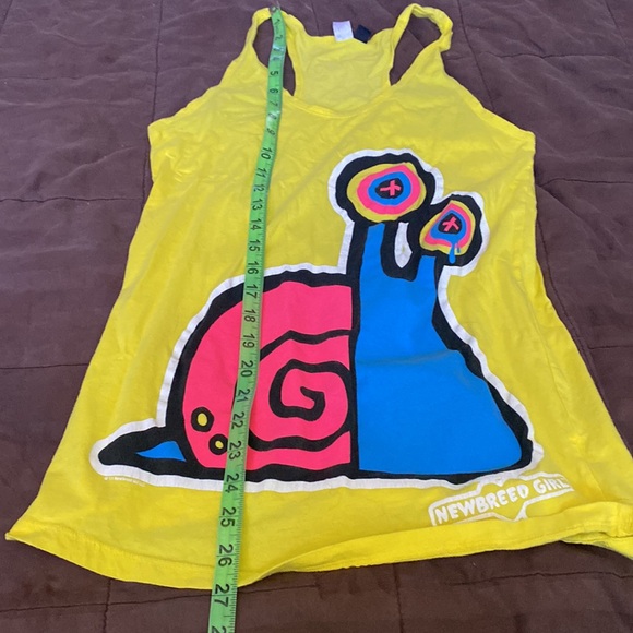 Yellow Neon Snail Racerback Tank top Women’s Size Medium - Picture 6 of 6